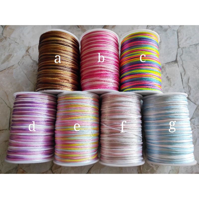 1 rol 90 meter Tali satin gradasi 2mm