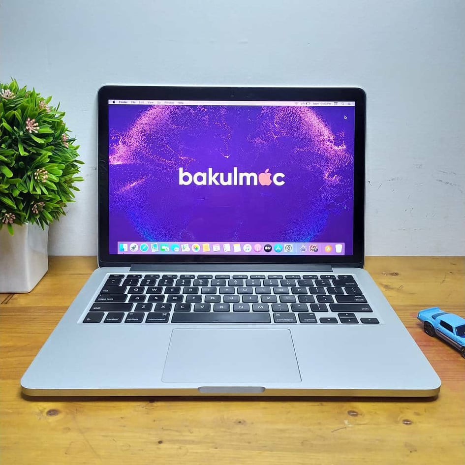 Macbook Pro Retina 2015 MF843 RAM 16 GB Intel core i7 Storage 250 GB