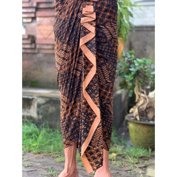 KAMBEN batik kancut jadi coklat hitam
