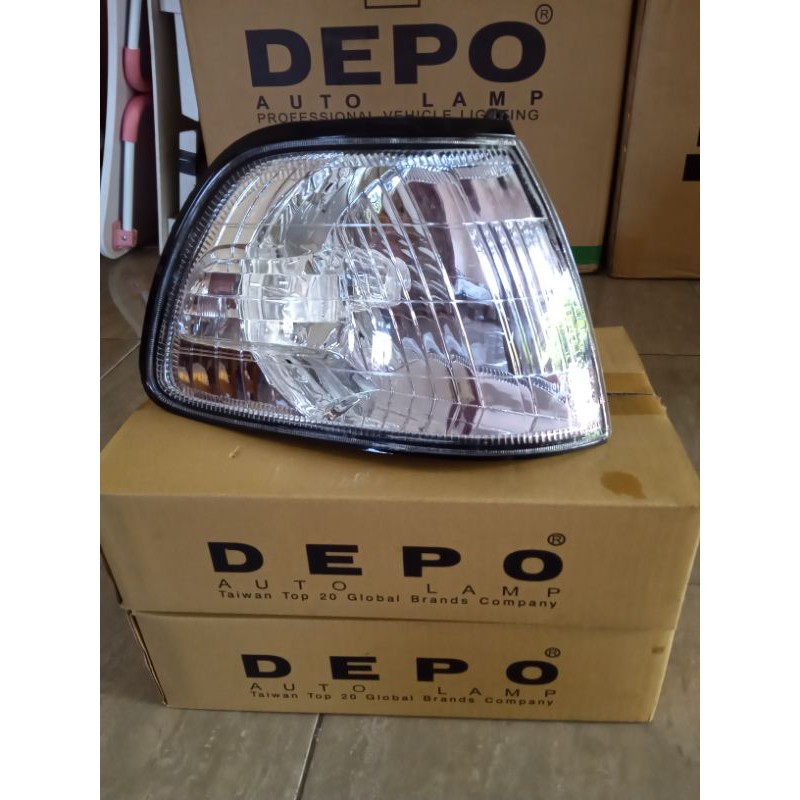 lampu sen kijang kapsul lgx lsx ssx  krista 2000-2001 coner lamp kijang kapsul 2000-2001