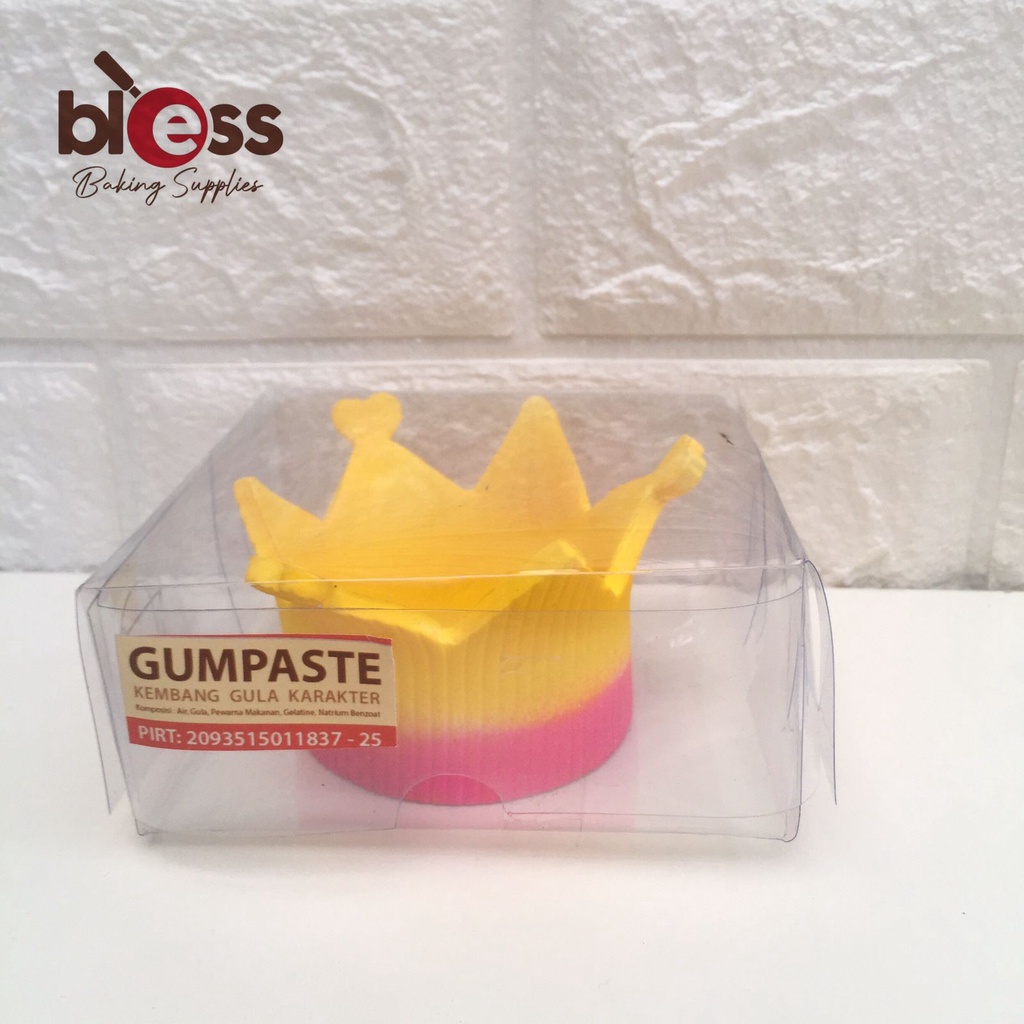 

Gumpaste Mahkota Besar