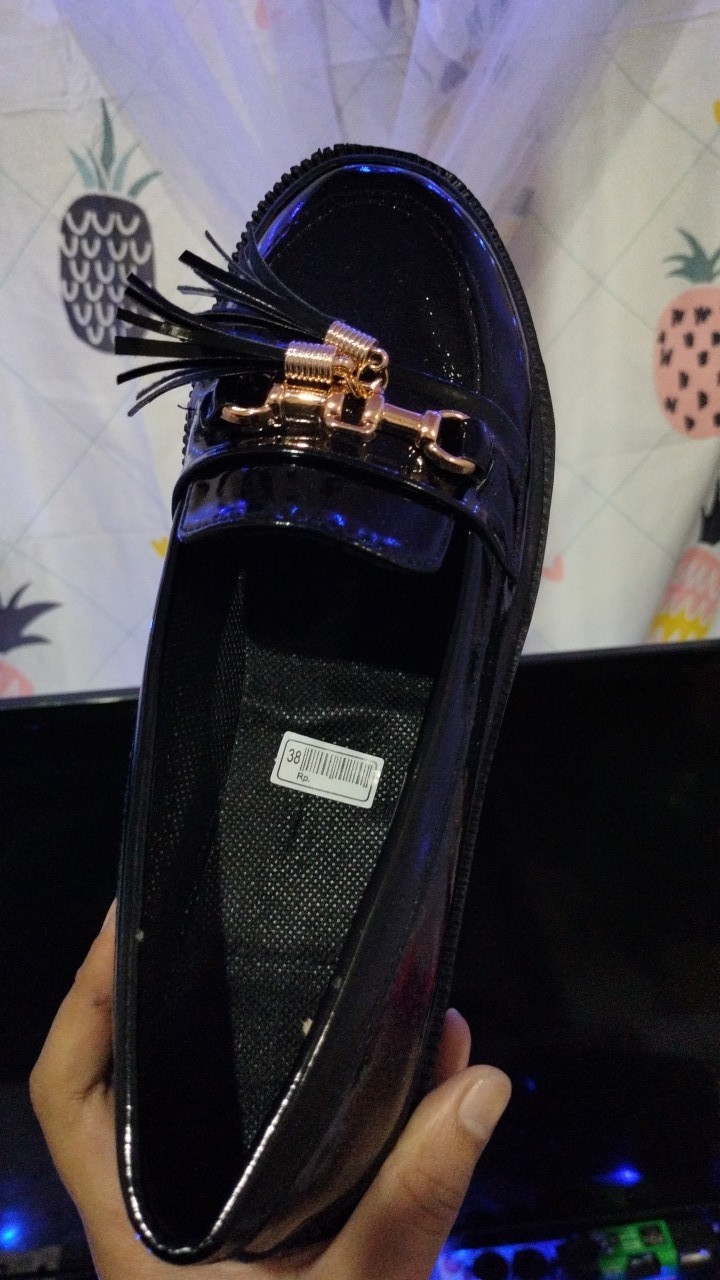 Sepatu Oxford Wanita - Sepatu Docmart Lonceng Tassel Hot Item - Bisa Bayar Di Tempat(cod)