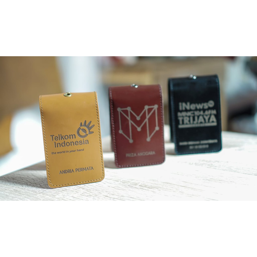 

[FREE GRAFIR] ID CARD HOLDER TIPE C|KULIT ASLI|HOLDER CARD|TEMPAT KARTU|CASE ID CARD|KTP|GRATIS LOGO