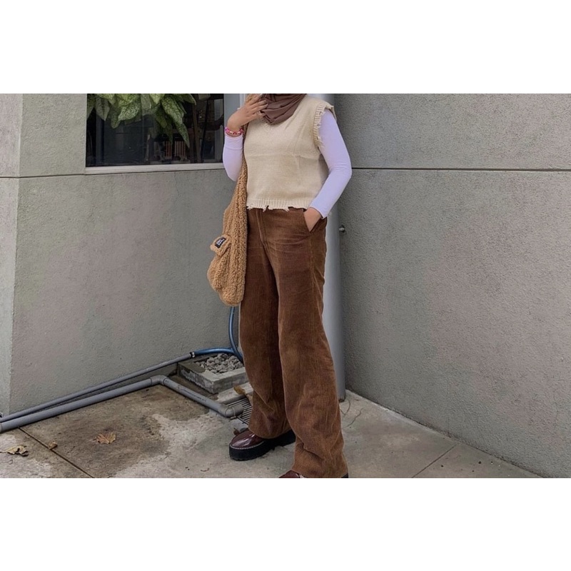 Preloved celana corduroy