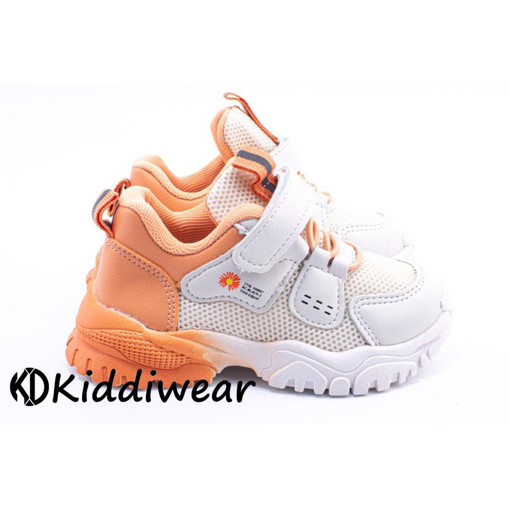 (Kiddiwear) Sepatu sneakers anak MBK59