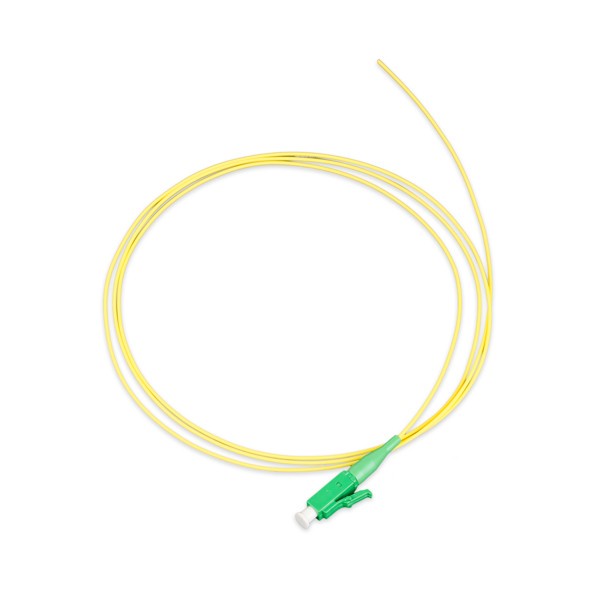 Pigtail LC Singlemode APC Fiber Optik Ukuran 0.9mm Pigtail FO