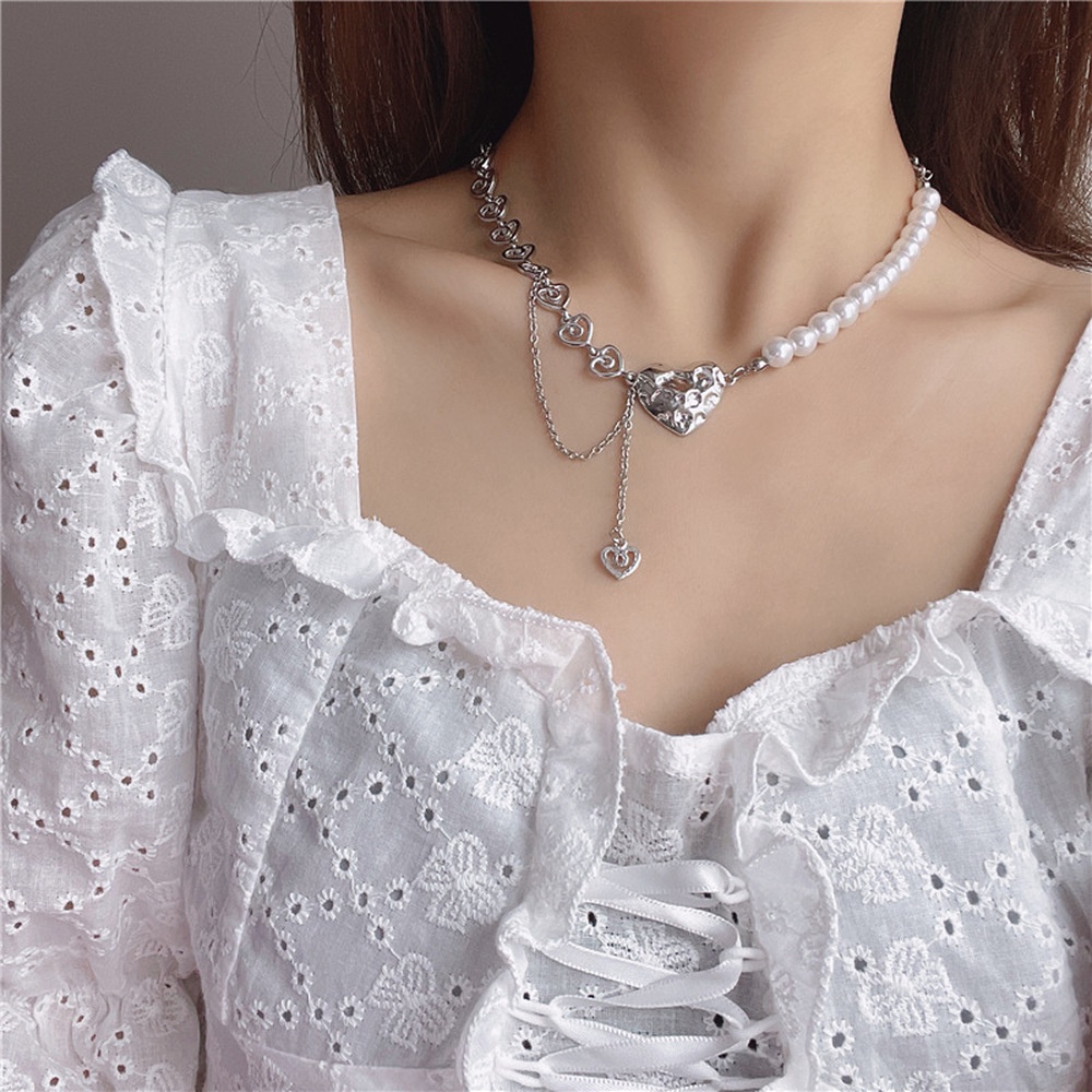 Love Pearl Stitching Necklaces Female Summer Necklace Female Hip Hop Clavicle Chain Summer Cold Wind