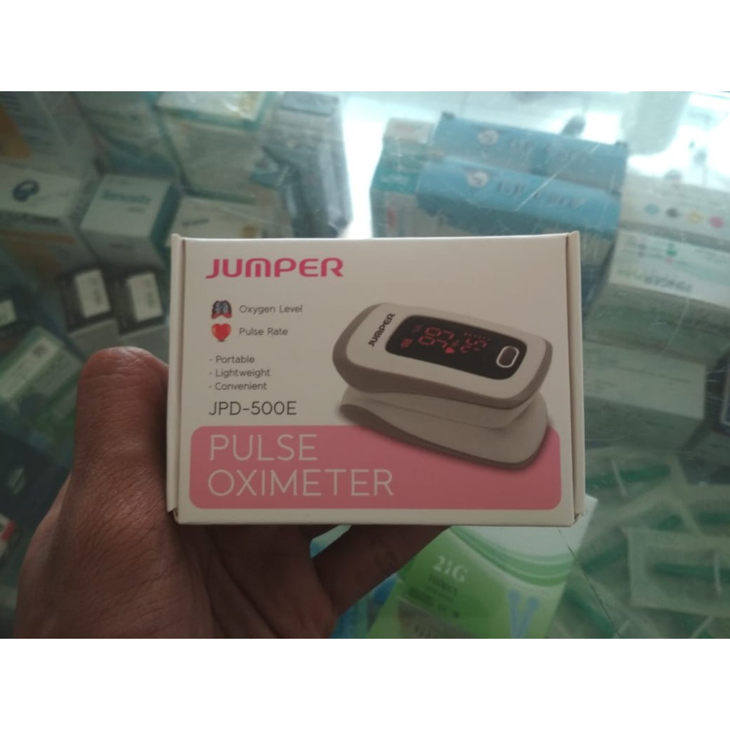 Oximeter Jumper Fingertip Pengukur Kadar Oksigen Dalam Darah 500E LED