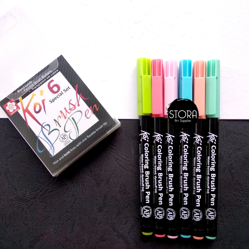 

Sakura Koi Coloring Brush Pen Set 6 Color Pastel Kuas Calligraphy Kaligrafi Komik Manga Warna