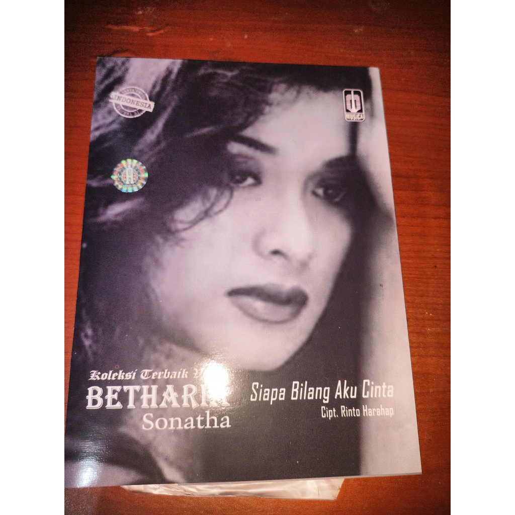 VCD KARAOKE Original BEST OF BETHARIA SONATA " SIAPA BILANG CINTA , Prod.Musica Studios