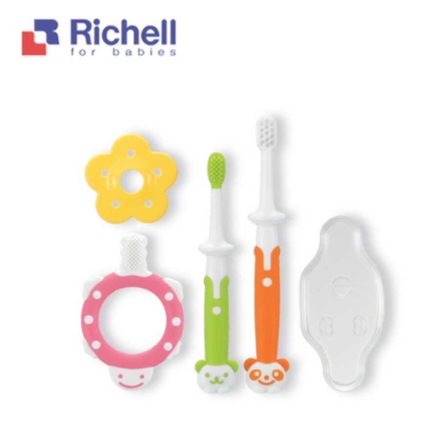 Richell - Training Toothbrush Set