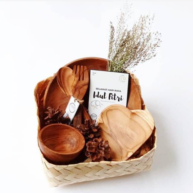 

HAMPERS ULANG TAHUN WISUDA SOUVENIR WEDDING GIFT BOX KADO PERNIKAHAN HADIAH ANNIVERSARY ULTAH MURAH