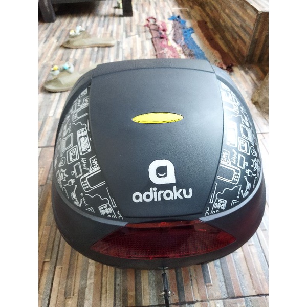 Box motor adiraku