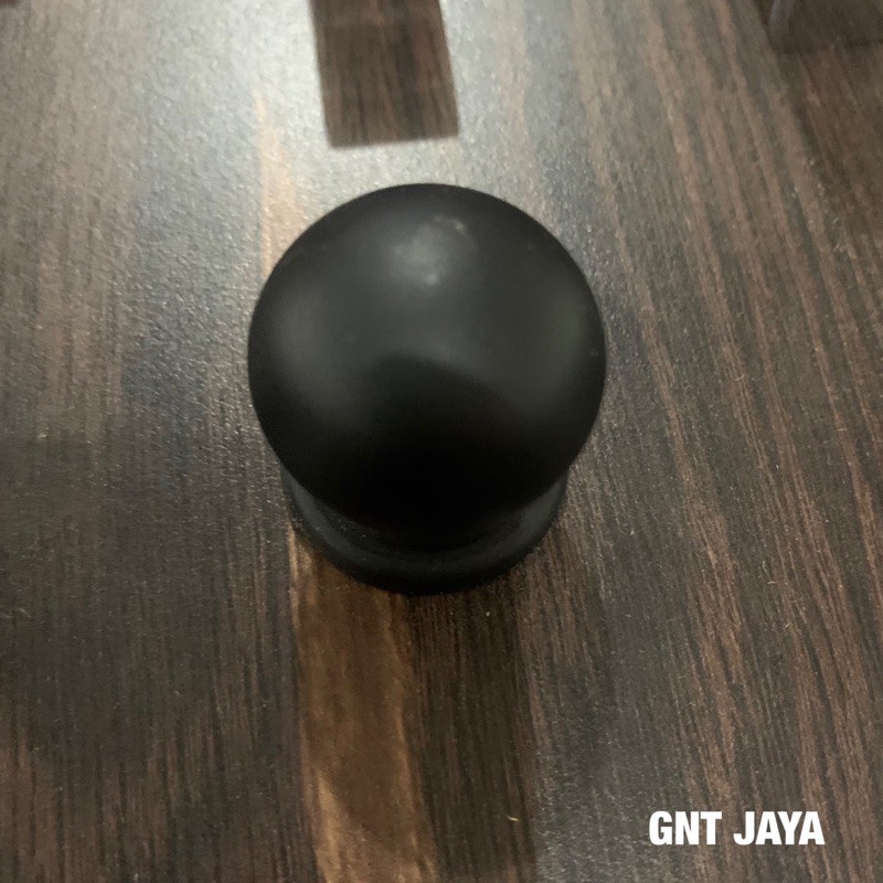 Tarikan laci/lemari hitam