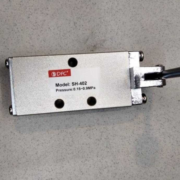 SH-402 hand Valve 5/2 drat 1/4" detent