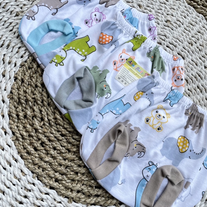 3 PCS Celana Pendek Celana Pop Celana Bayi Bawahan Bayi Celana newborn Hadiah Lahiran Bayi DNW BABY