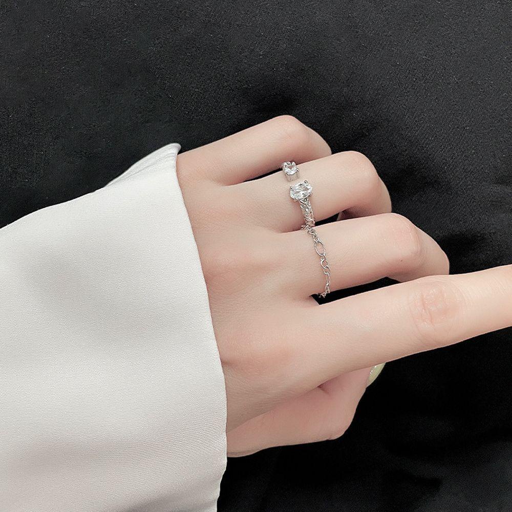 Cincin Jari Model Terbuka Bahan Tembaga Aksen Kristal Zircon Bentuk Bulat Gaya Vintage Korea Untuk Wanita