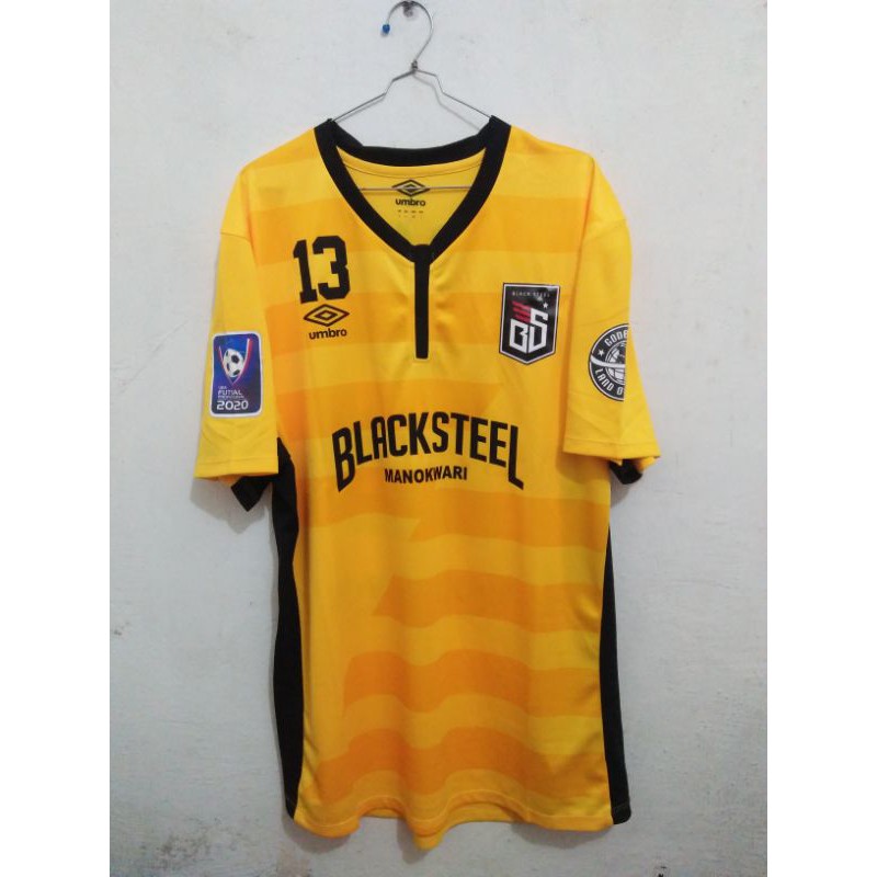 Jersey Blacksteel Manokwari Kiper PFL 2020 Original Umbro