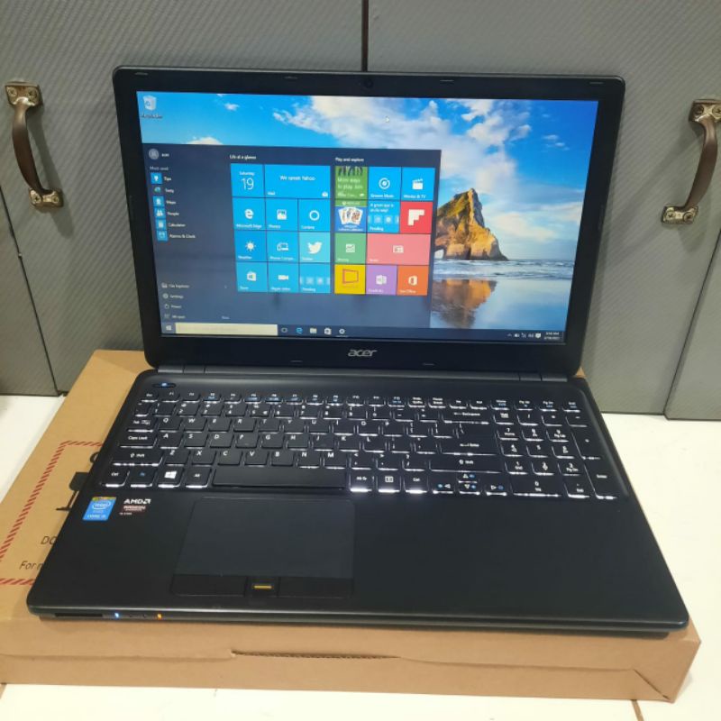 Laptop Acer Travelmate P455 Cor i5-4210U Ram 4/SSD 128 Dualvga amd Radeon HD8600 2GB Layar 15,6inch Keyboard backlight