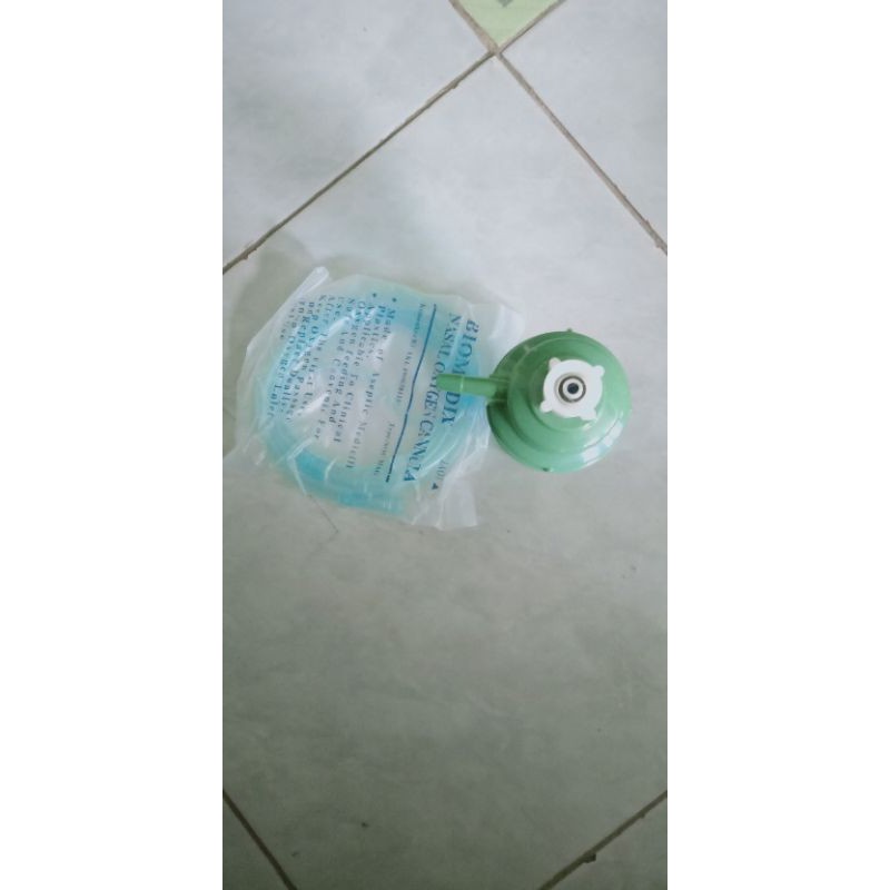 tabung air regulator oksigen