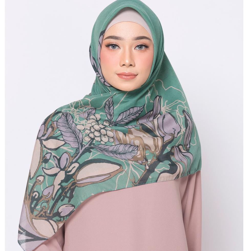 Spesial November.. ZM Zaskia Mecca - Adonara Green Scarf Kerudung Segi Empat ✬