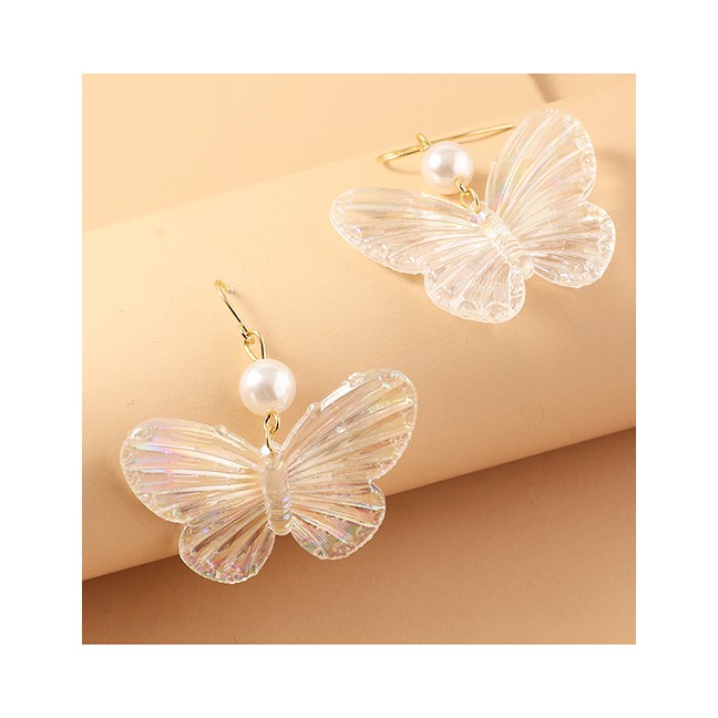 LRC Anting Gantung Fashion White Glazed Acrylic Butterfly Pearl K46649