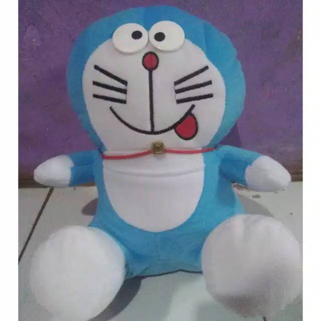 Boneka doraemon size:L.