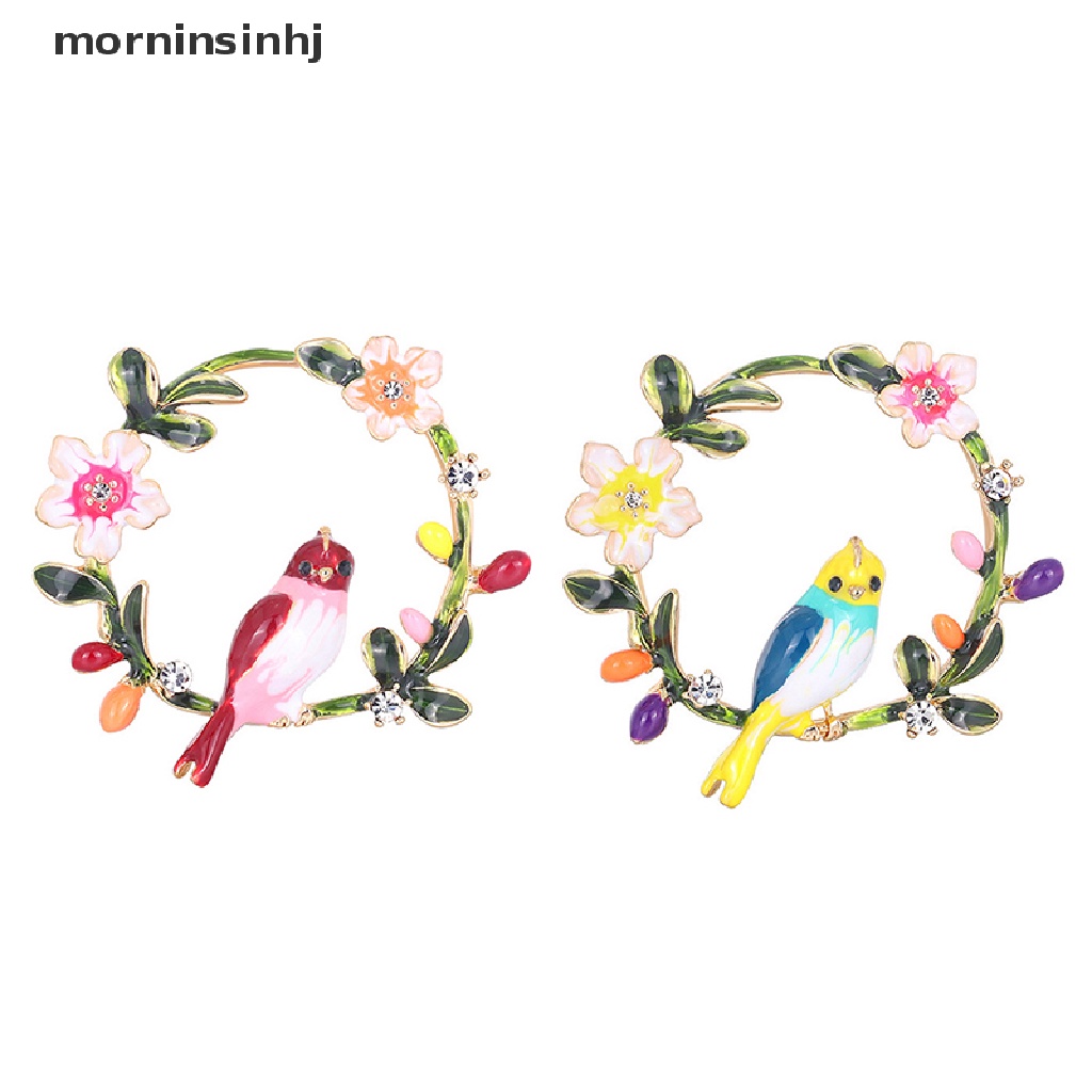 Mor Bros Pin Enamel Bentuk Wreath Bungaburung Untuk Aksesoris Fashion Wanita