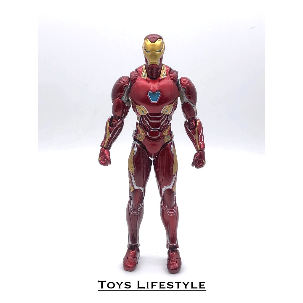 Action Figure Iron Man The Avengers MK50 &amp; Tamashii Stage