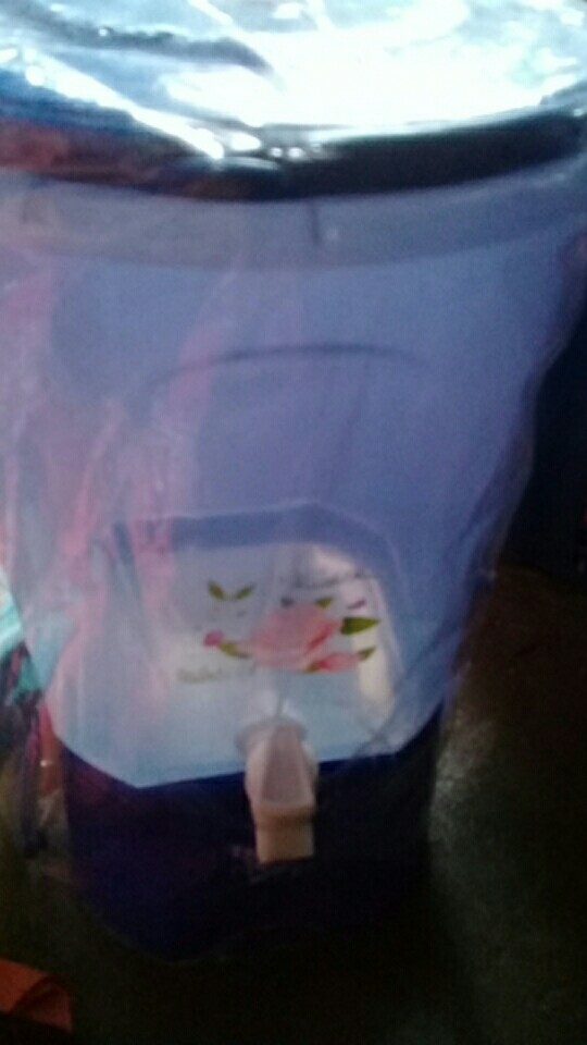 Tempat Air 8 Liter Mpw