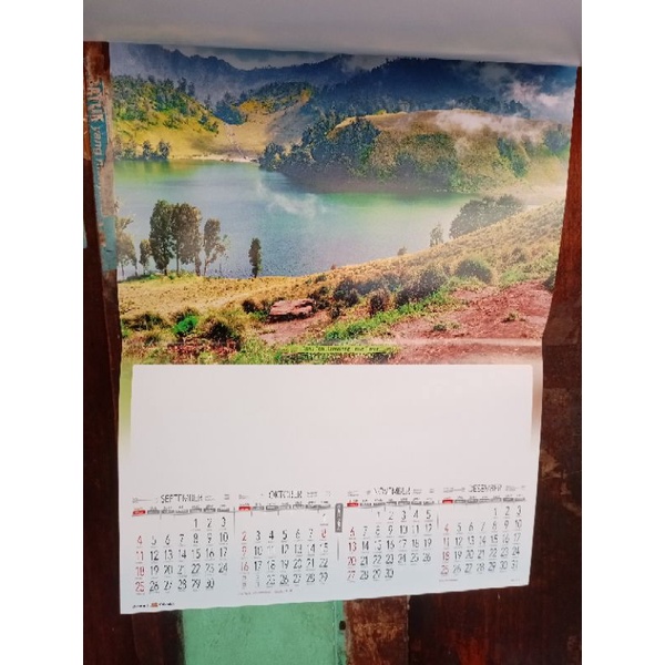 

kalender Caturwulan 2022 pemandangan Indonesia