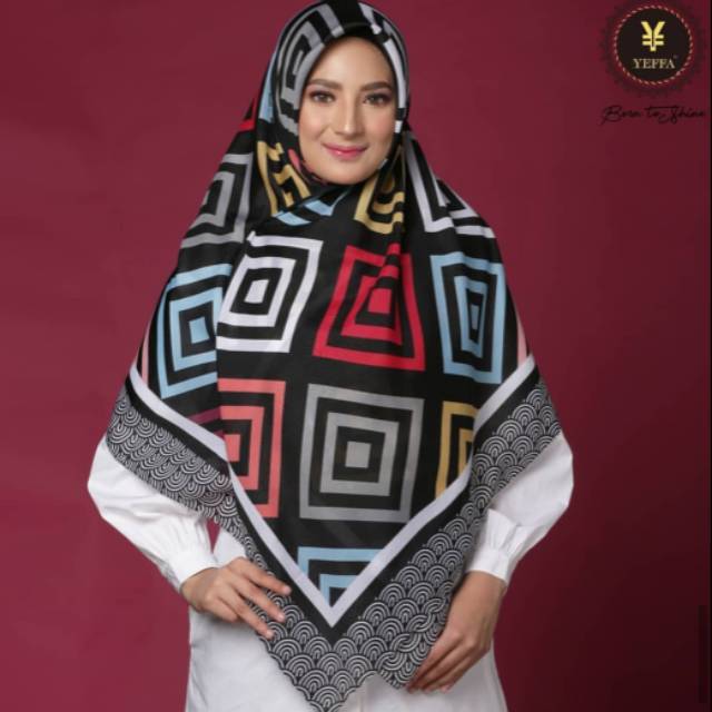 KERUDUNG SEGIEMPAT SYAR'I AL AMANY BY YEFFA SCARF