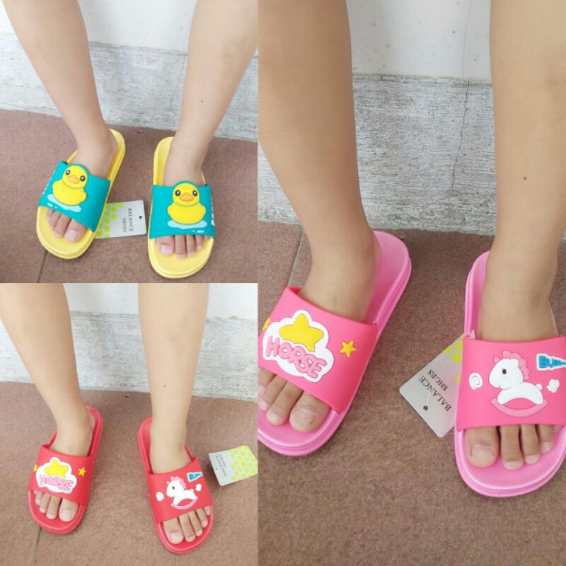 Kids Slipper (Unisex) Ukuran 24-35/ Sandal Anak Import Murah/ Sandal Anak Grosir Surabaya/RumahMikha