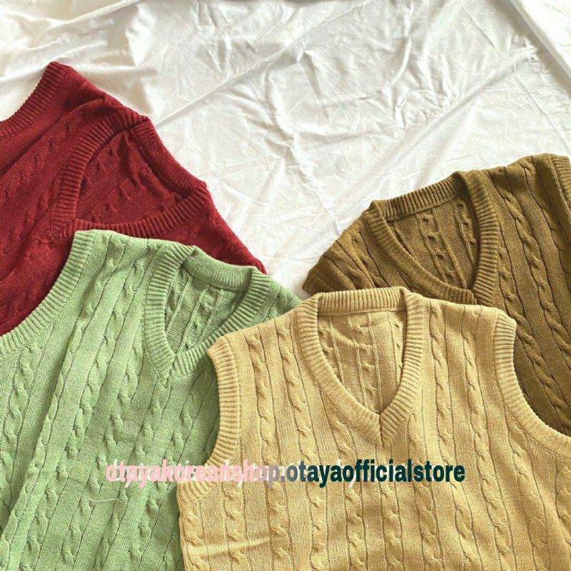 Vest Rajut Delmi | Rompi Rajut V Neck