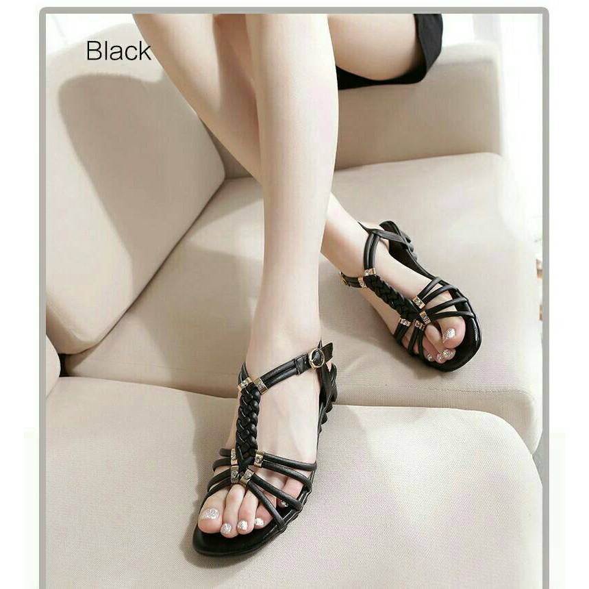 SANDAL FLAT TALI KEPANG LILIT HITAM