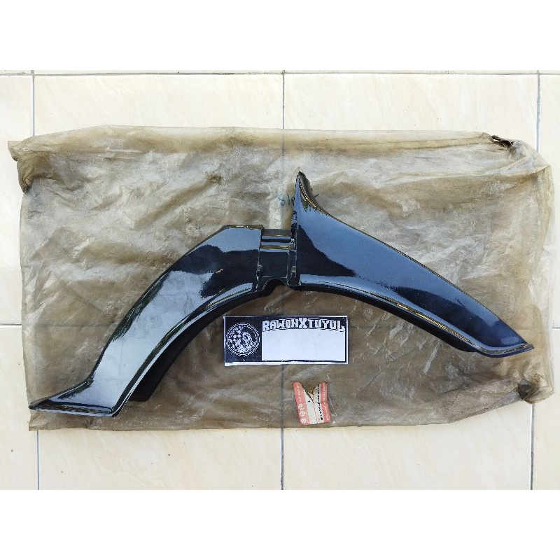 spakbor slebor front fender depan suzuki rc80 rc100 rc 80 rc 100 bravo warna hitam original nos