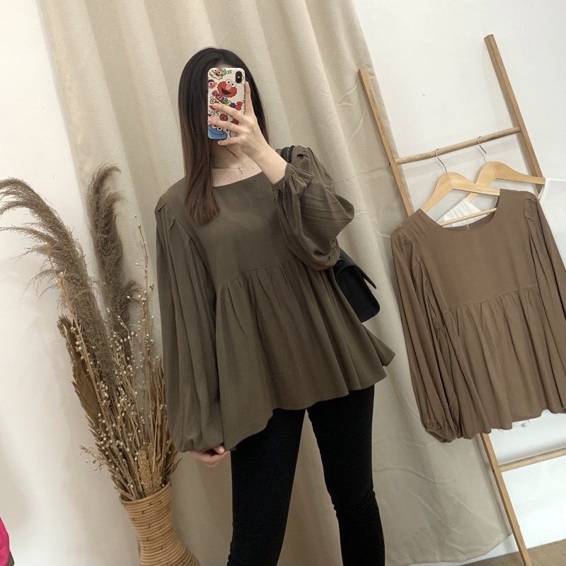 Amora Peplum Top - PLENARIO ID | Blouse wanita - Rayon crinkle - Atasan wanita - Pakaian Wanita - COD-Dark Brown