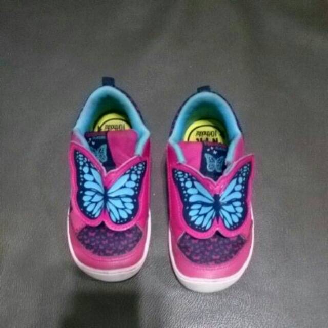 Preloved reebok buterfly