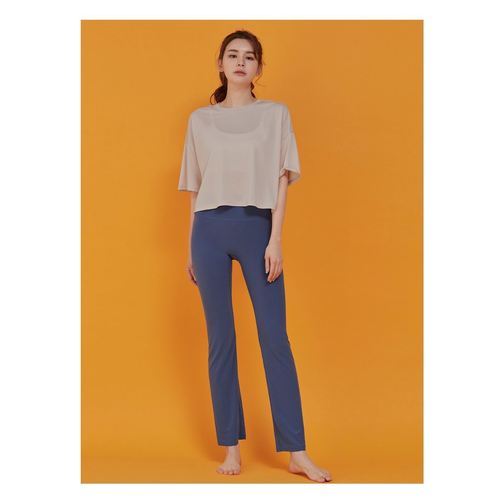 STL CROP TOP OVERSIZE CREPE LENGAN PENDEK