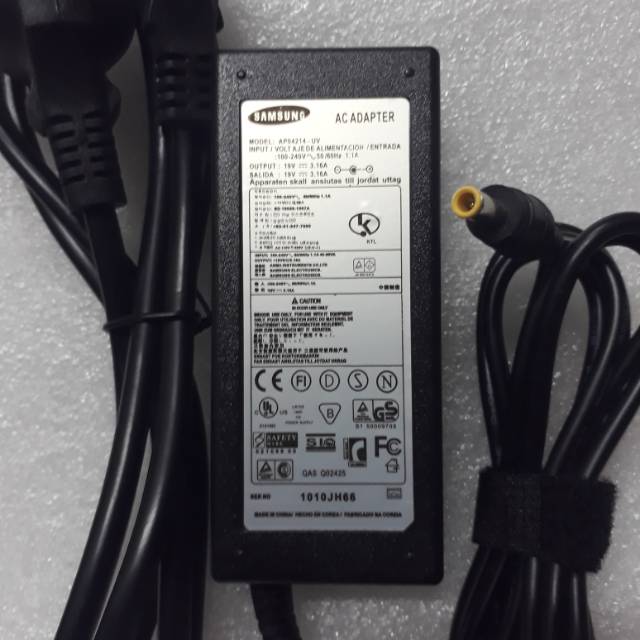 Adaptor charger samsung NP270 NP275 NP300 NP355 original 19v 3.16A ORI