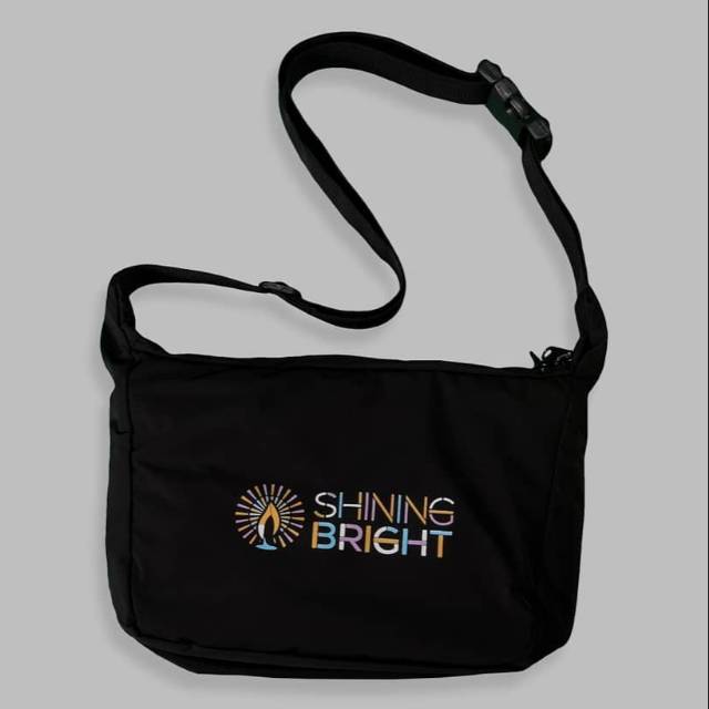 sling bag shining bright