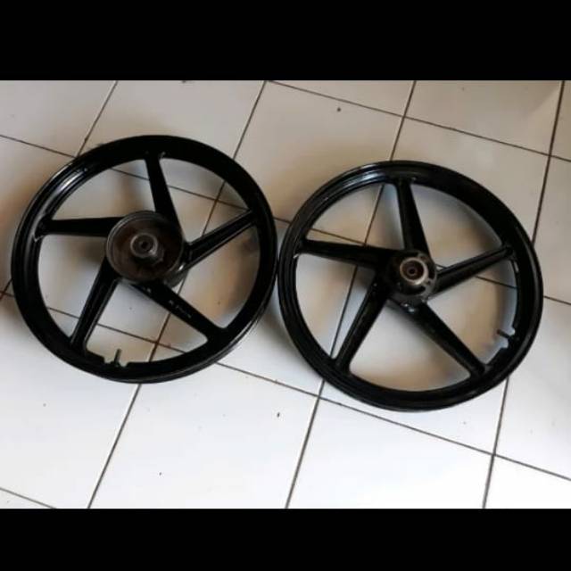 Velg racing Suzuki smash  PNP satria 2 tak Shogun 125 Shogun 110 tornado