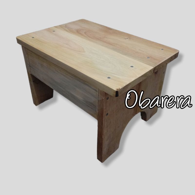 Kursi jongkok, Kursi jongkok kayu