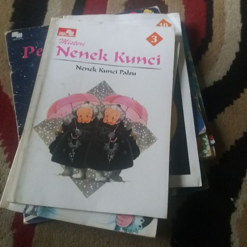 Nenek Kunci