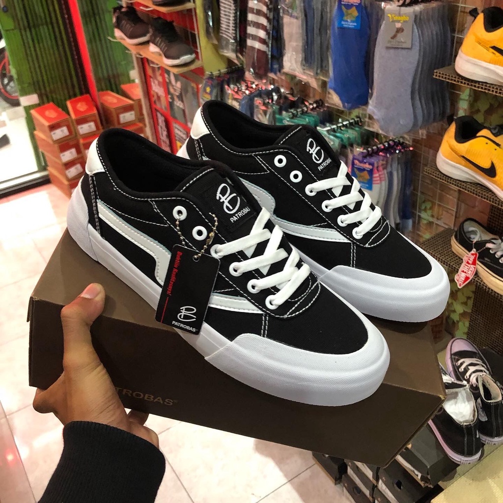 Patrobas Ivan Sepatu Patrobas Black White Original 100% BNIB SNEKARES PRIA PATROBAS