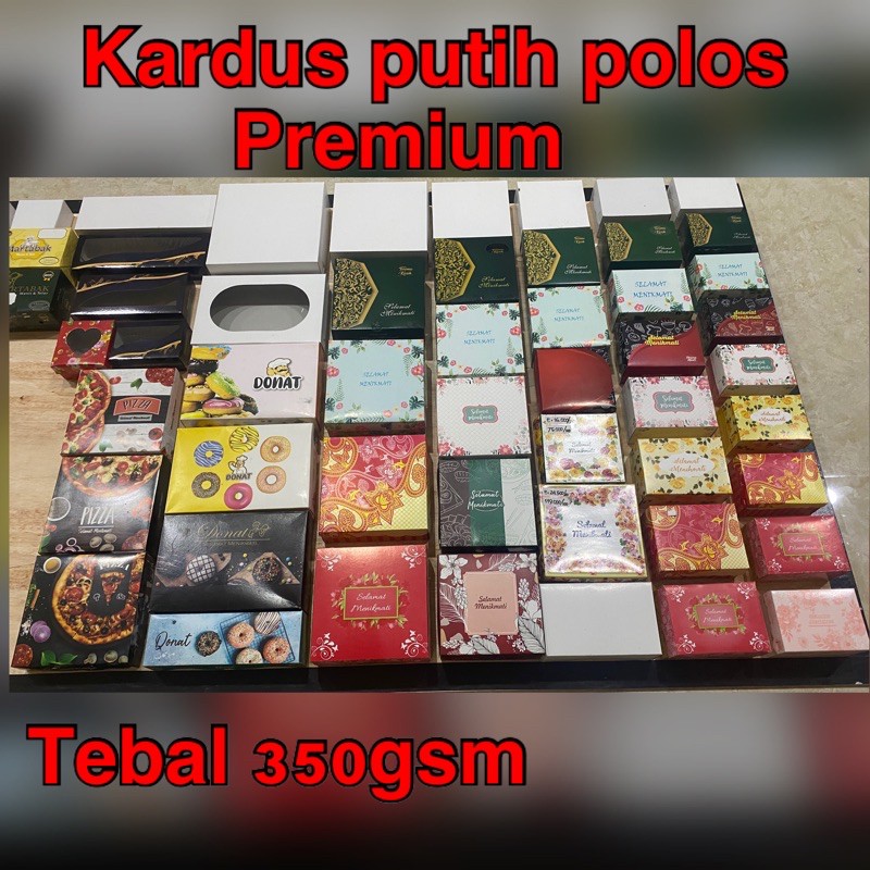 

kardus nasi/snack putih polos, premium merek DOMINO,ketebalan 350gsm (minim pembelian 10 lembar)