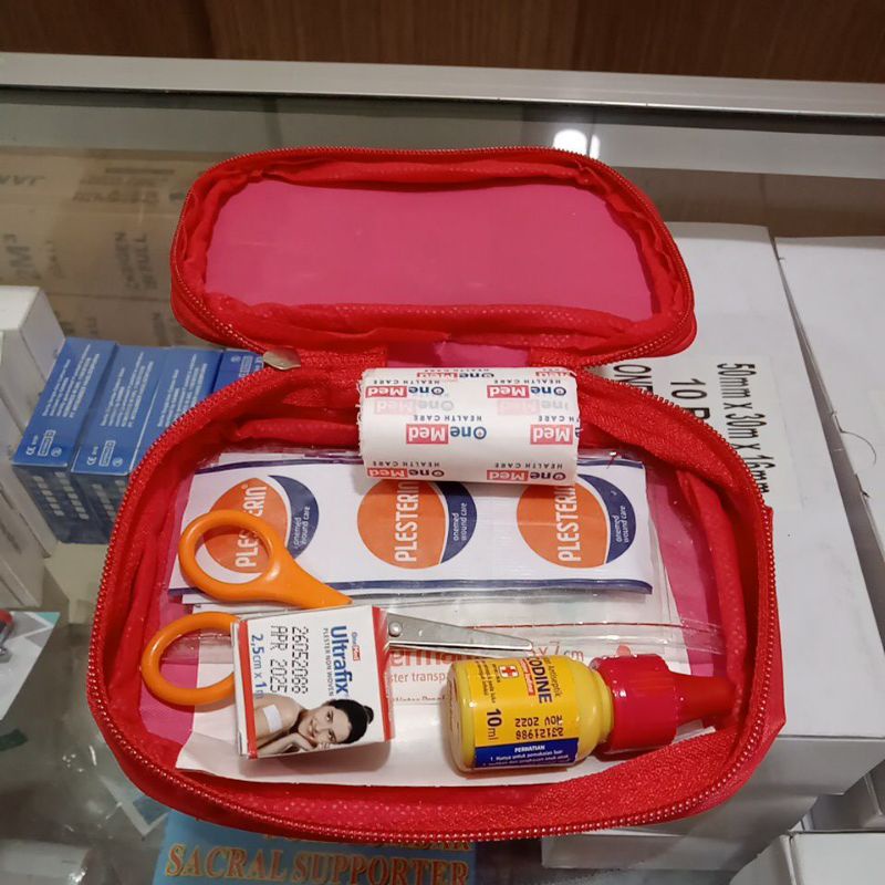 First Aid Bag Kit OneMed