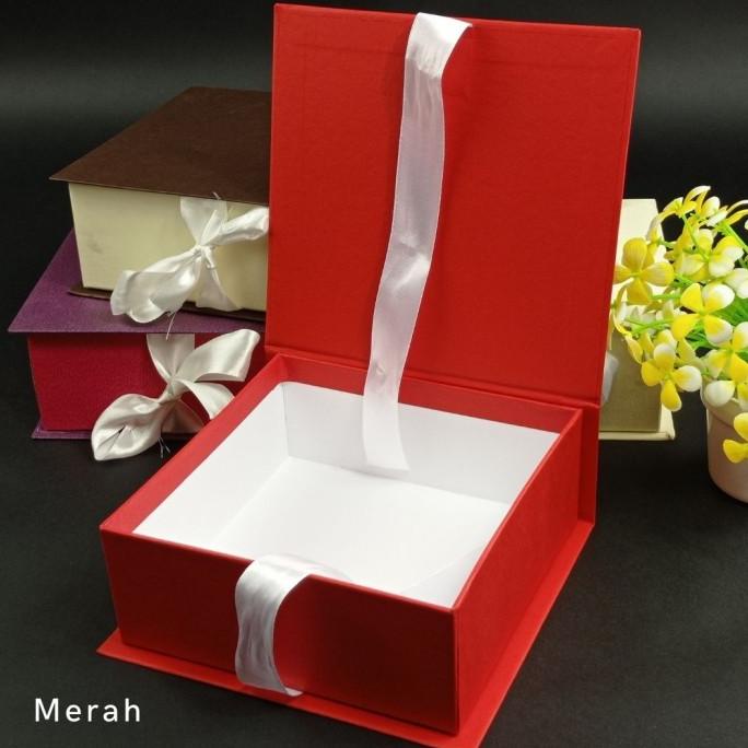 

[COD] Hardbox ukuran 17 cm x 17 cm x 7 cm [COD]
