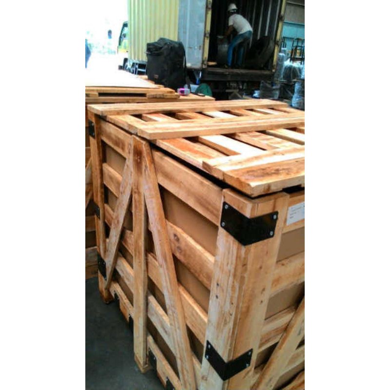 

PALET KAYU/BOX KAYU PACKING TAMBAHAN