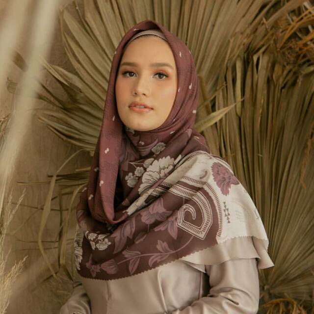 Edelweis scraf WK - MAROON & SOIL